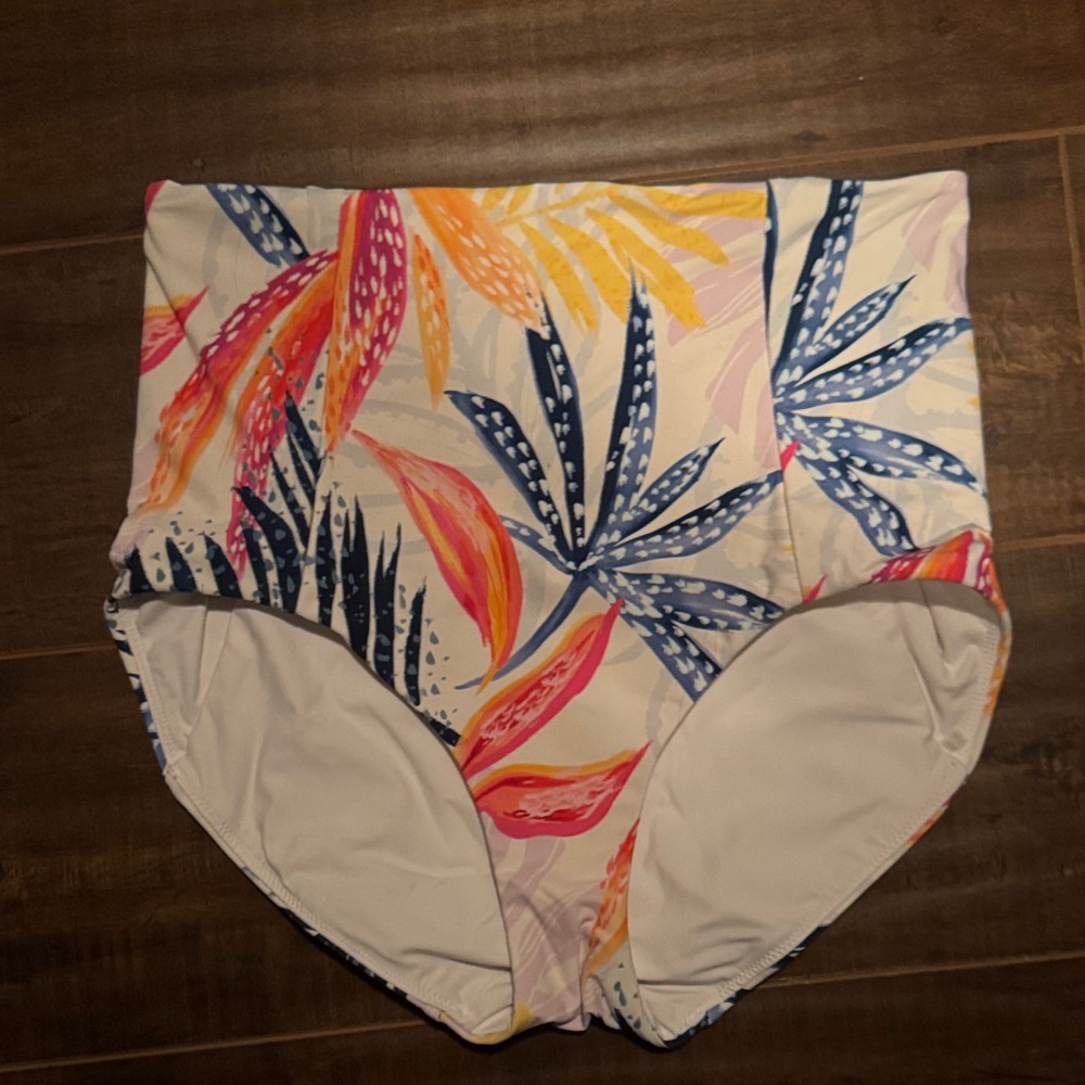 CALIA by Carrie Underwood Tropical Print High-Waisted Bikini Bottom